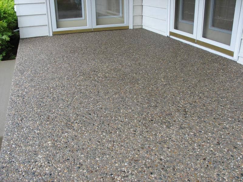 exposed aggregate concrete patio